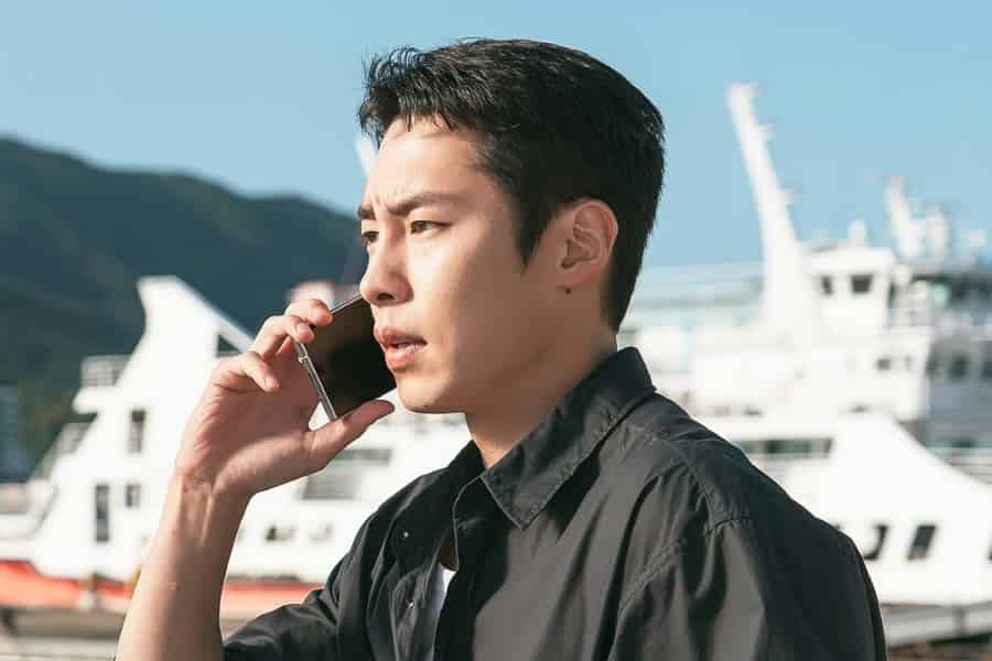 Lee Jae Wook Brings Drama to a Mysterious Island