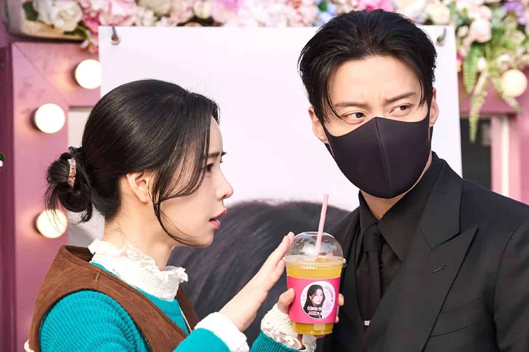 Heo Nam Jun's Romantic Gesture in K-Drama
