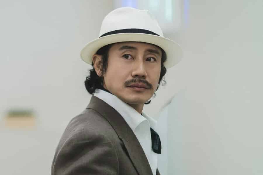 Shin Ha Kyun Shines as CEO in 'Wild Sing'