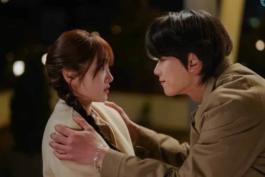 Kim Hye Jun Meets Her Bias in 'My Bias, My Boss'