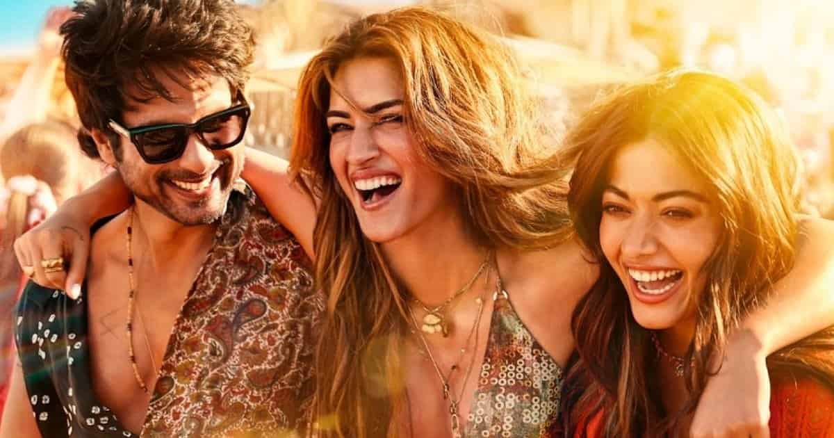 Jab Talak First Look: Maddock Films Heats Up Bollywood