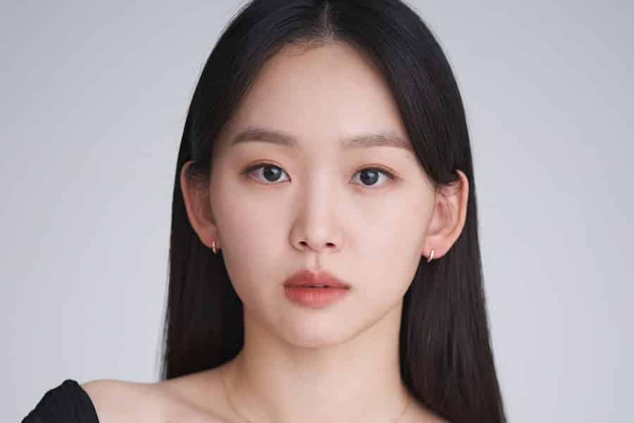 Jin Ki Joo Stars in New Medical Drama