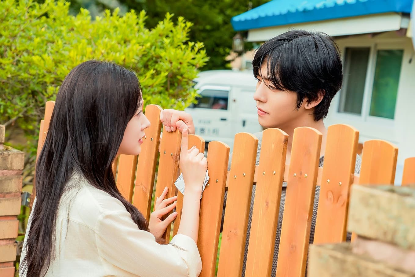K-Drama Hit 'Sold Out On You' Soars in Ratings