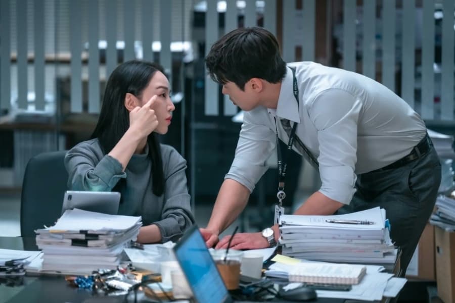 Office Romance Unfolds in 'Filing for Love'
