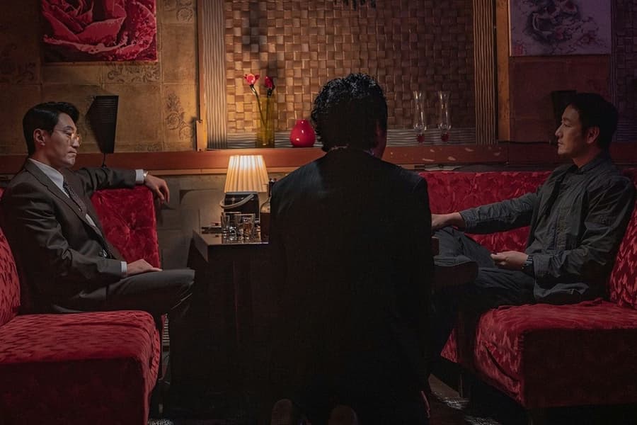 Intrigue Peaks in 'The Scarecrow': A Thrilling Showdown