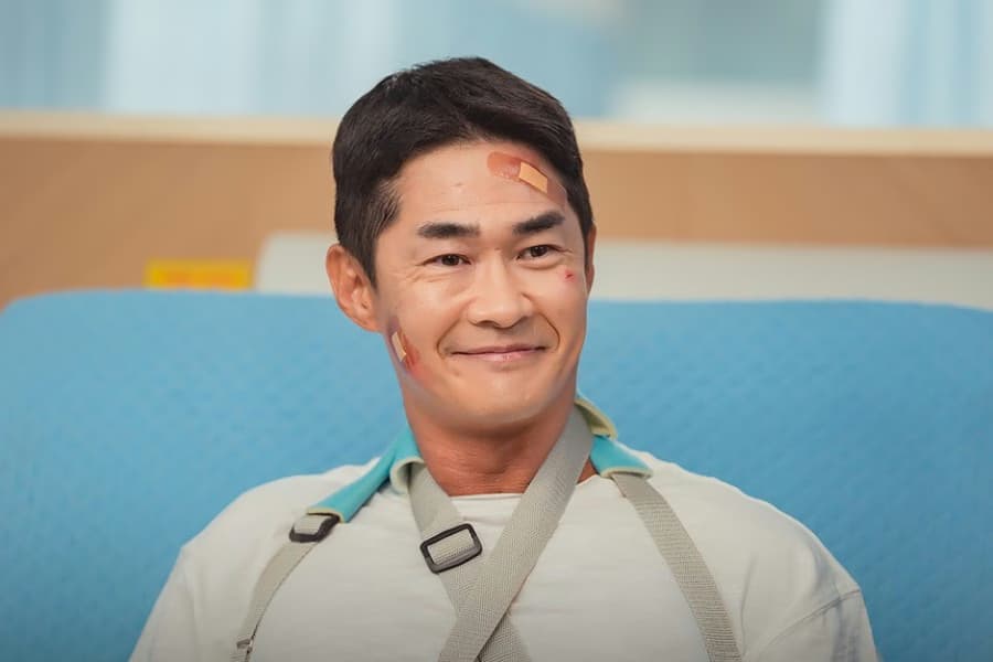 Bae Jung Nam Shines in 'Love On The Menu'