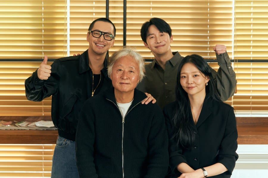Byun Yo Han & Stars Unite for 'Scandal'