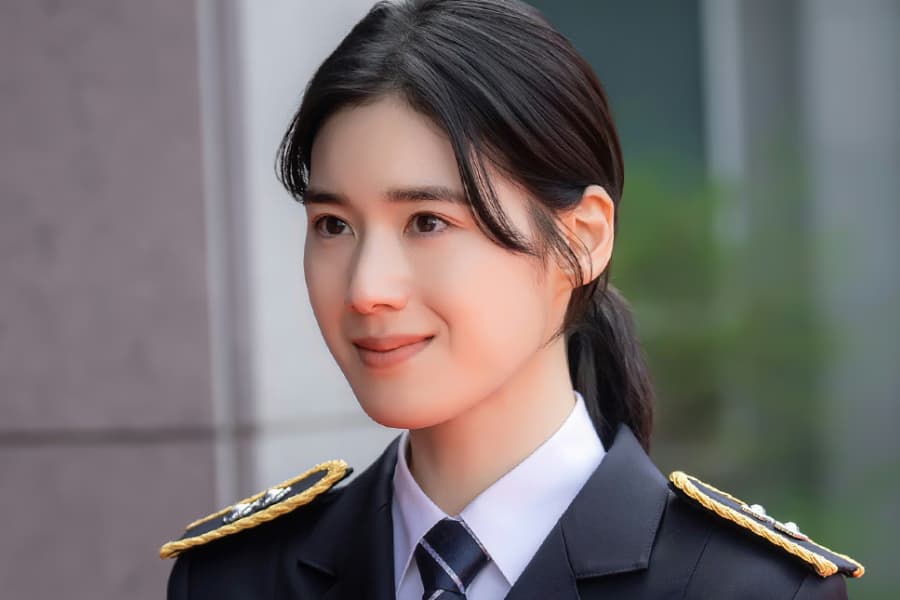 Jung Eun Chae Shines in 'Flex x Cop 2'