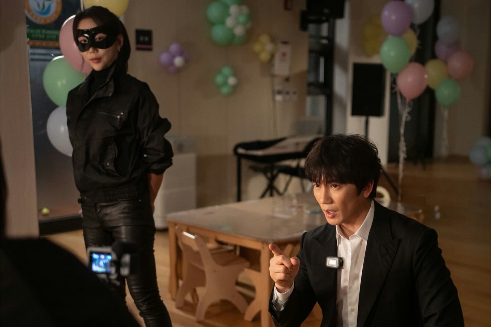 Ji Sung's Masked Mom Squad Takes YouTube by Storm