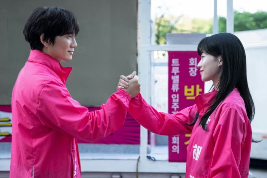 Ji Sung and Ha Yun Kyung's Epic Final Showdown in The Apartment Job