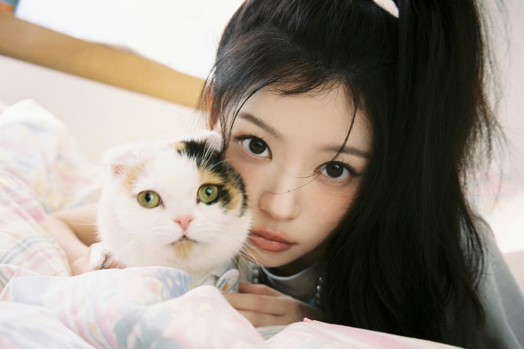 ILLIT's Moka Pauses Activities for Health Before Comeback