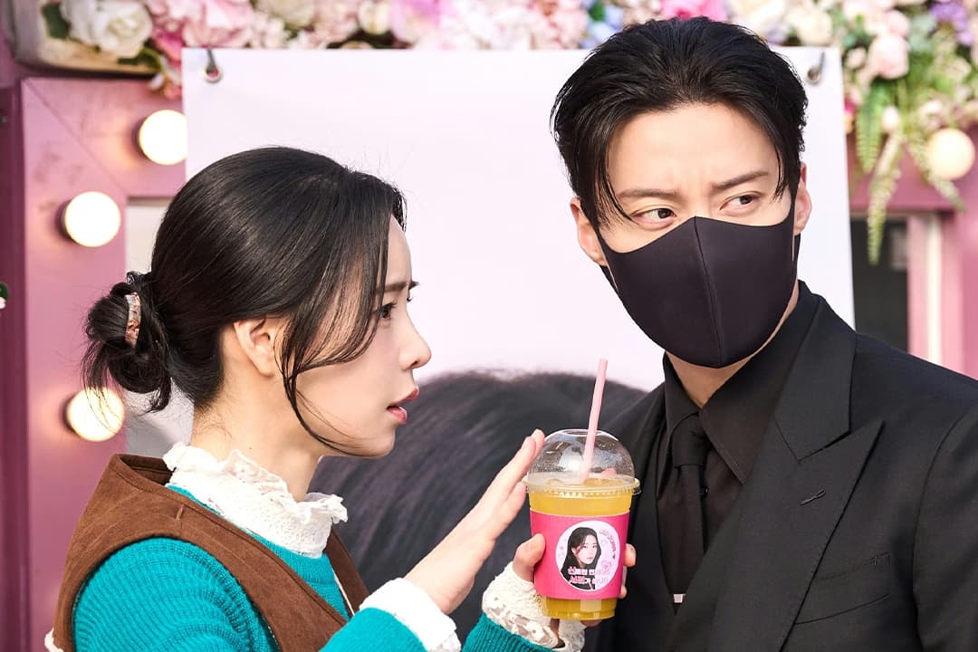 Heo Nam Jun's Romantic Gesture in K-Drama