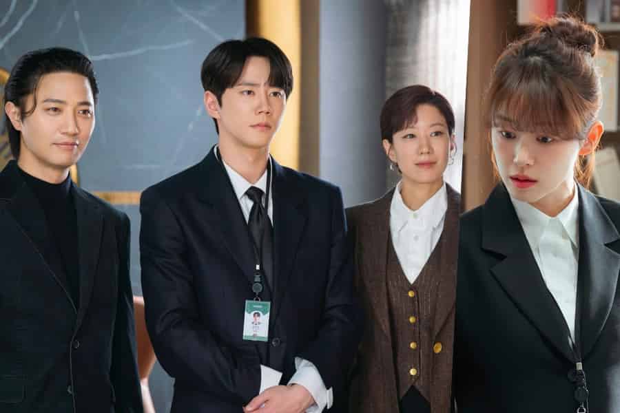 Exploring the Chemistry on 'Reborn Rookie' Set