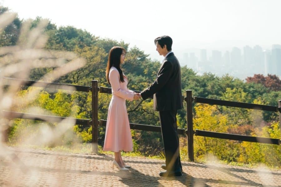 Han Ji Min's Wedding Shop Visit Sparks Finale Buzz